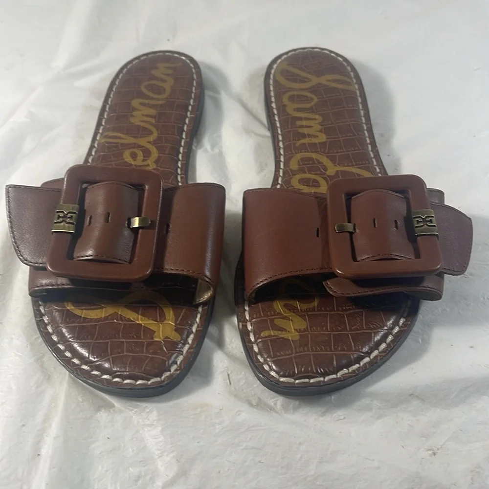 Sam Edelman Women’s Granada Brown Croc-Embossed Adjustable Buckle Slide Sandals - Picture 2 of 9